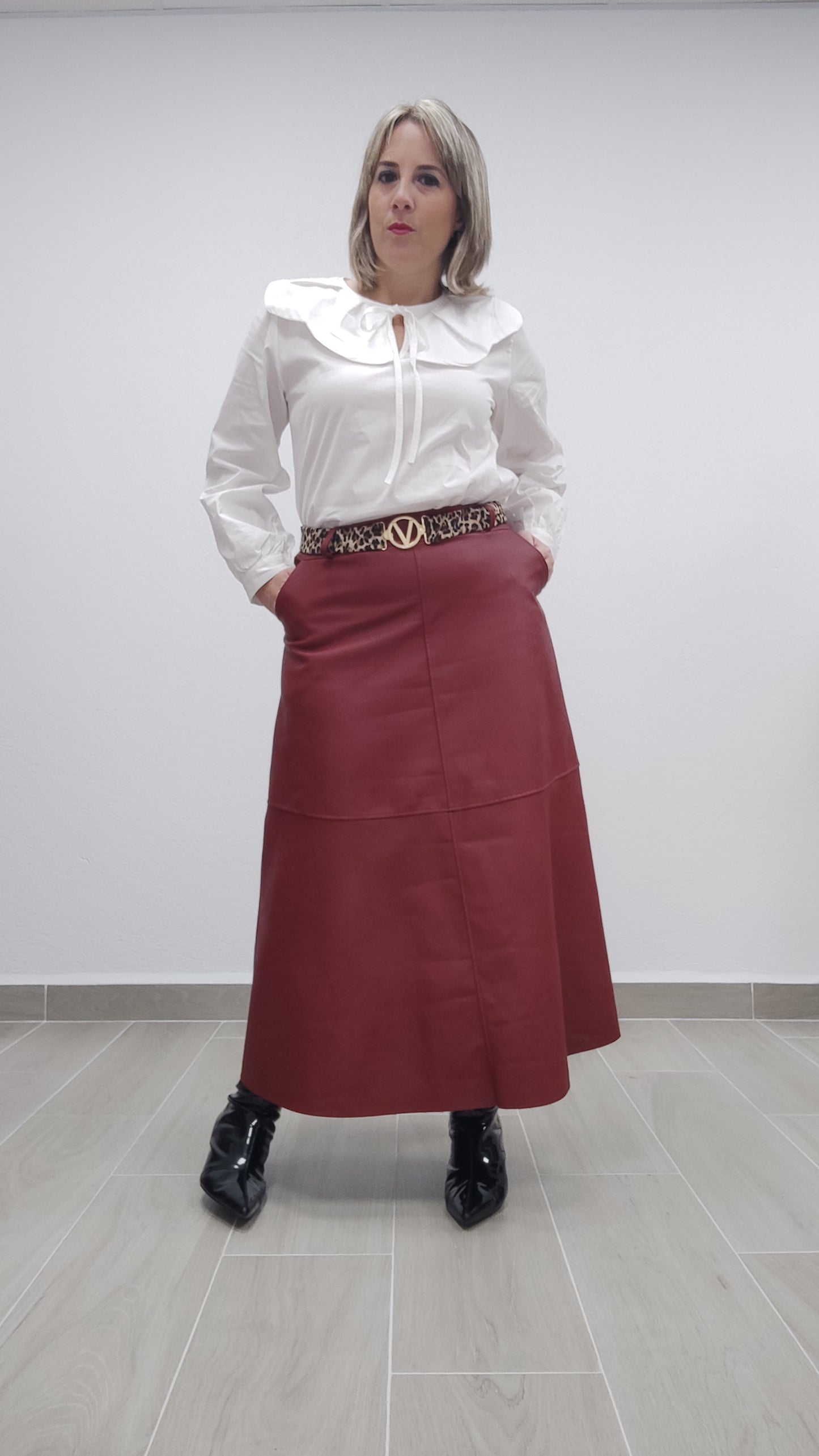 Camisa cuello babero con lazo